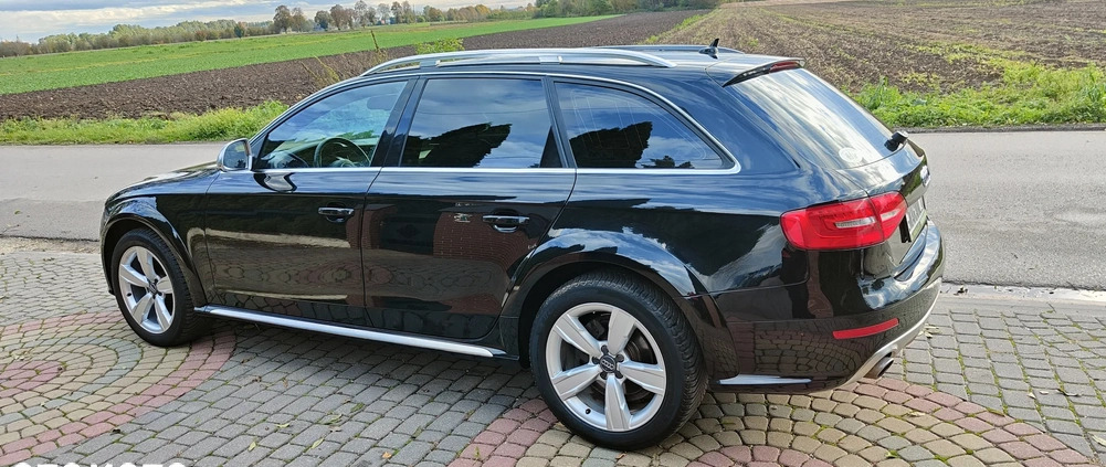 Audi A4 Allroad cena 48800 przebieg: 240000, rok produkcji 2012 z Bytom małe 497